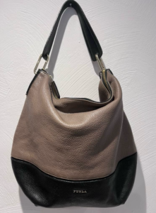 Torebka skórzana Furla